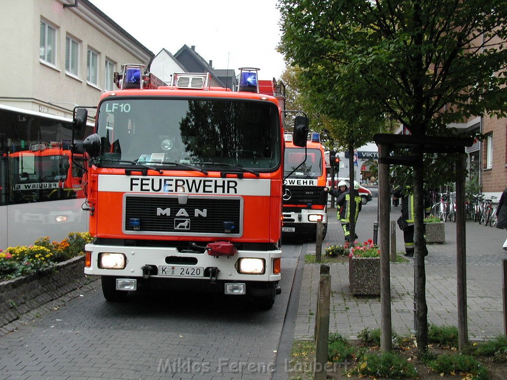 Brand Koeln Vingst Kuthstr C02.JPG